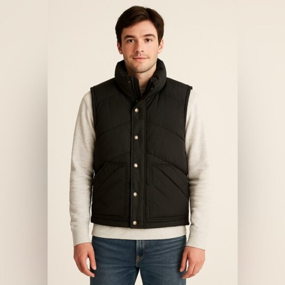 American Eagle Black Puffer Vest Size M - Picture 1 of 9